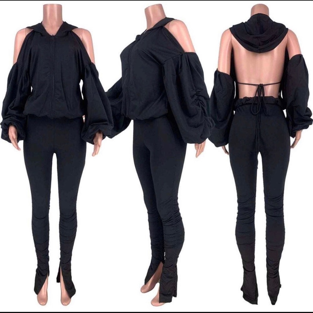 Black 2 piece backless sweat suit